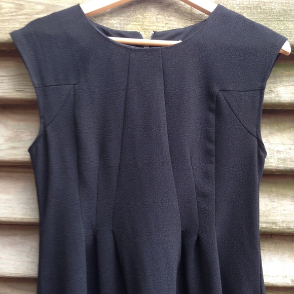 LBD from Bar III - Picture 3 of 7